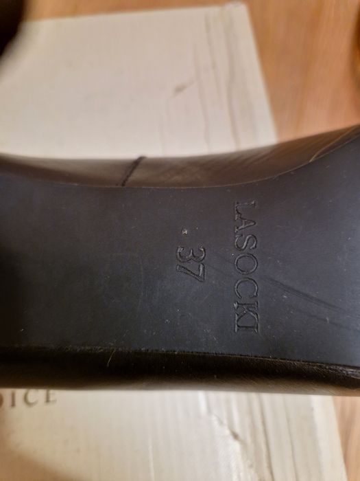 Pantofi cu toc Lasocki 37