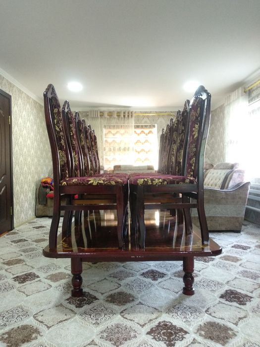 Срочна  Продам 1 стол стуля 12 штук.