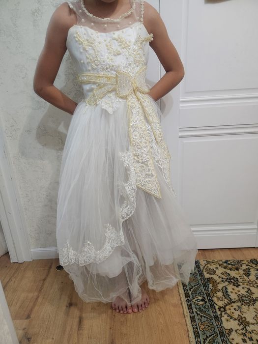 Платье на девочку