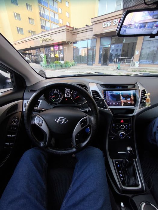 Hyundai elantra 2014