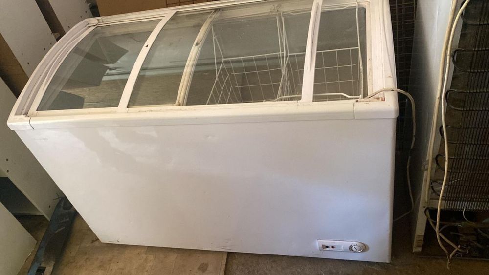 Продам холодильники