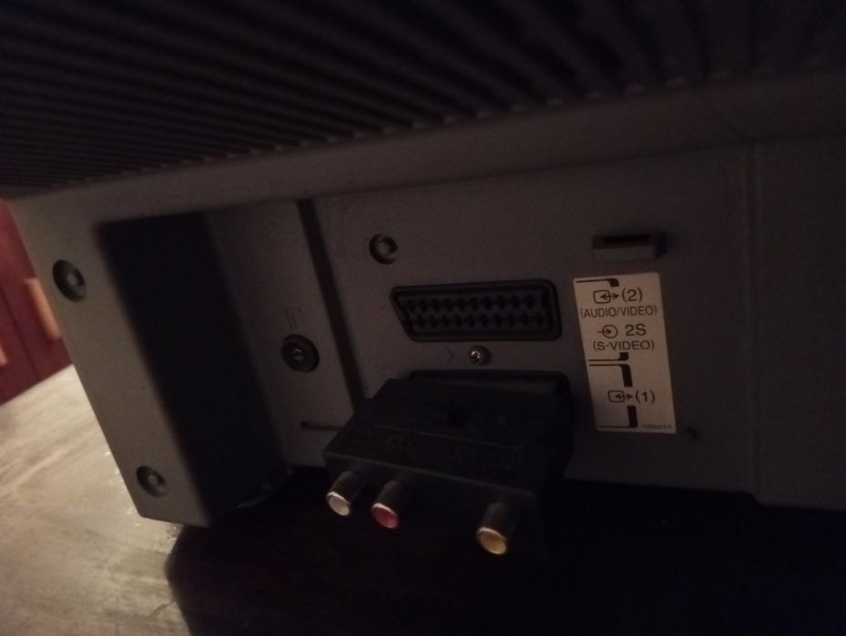 Телевизор TOSHIBA диагонал 53 см