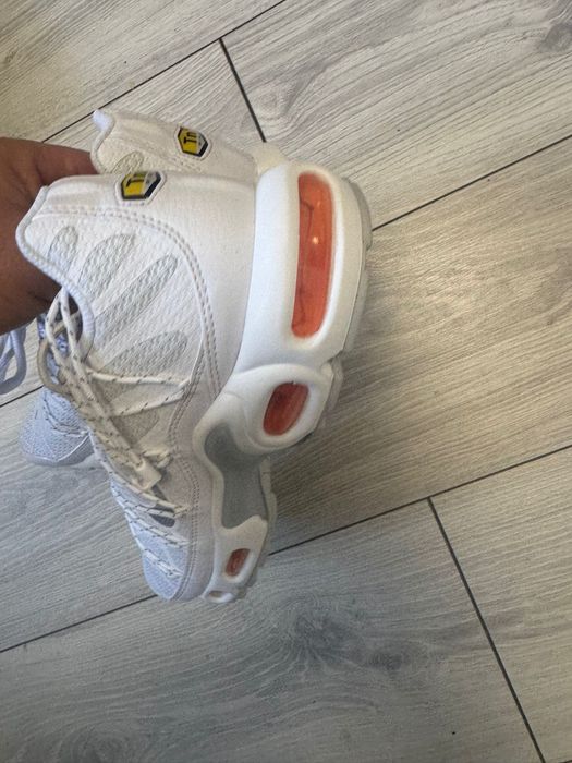 Adidasi nike tn nr 42.5