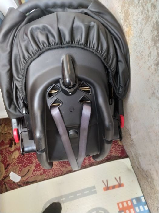 Детское автокресло