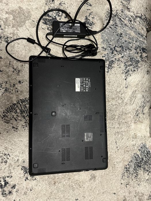 Leptop Acer Gri 2 Gb