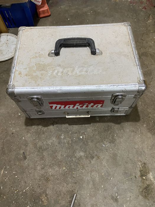 Filetanta Makita 10,8 v