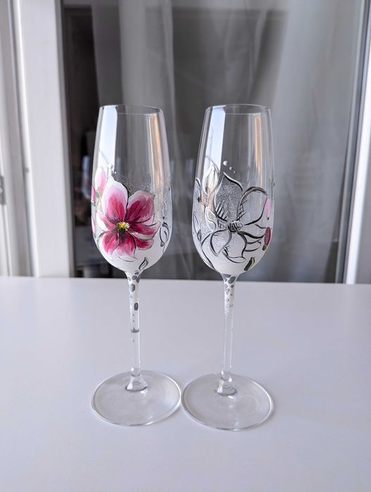 Set 2 pahare mire si mireasa - pictate manual