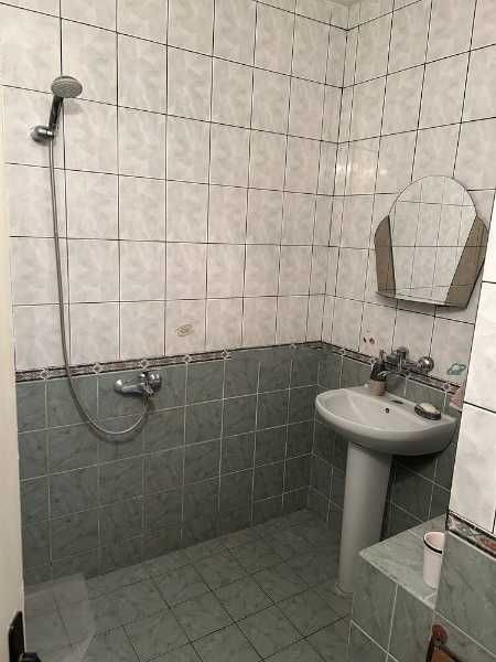 Тристаен апартамент в Тракия!