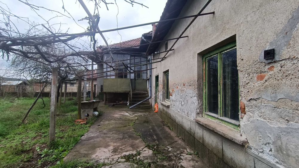 Продава се Къща в с. Ореховица, Област Плевен - 156 кв.м за 72 €/кв.м - Снимка #4