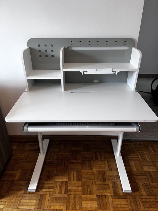 Birou  ergonomic reglabil MARK ADLER
