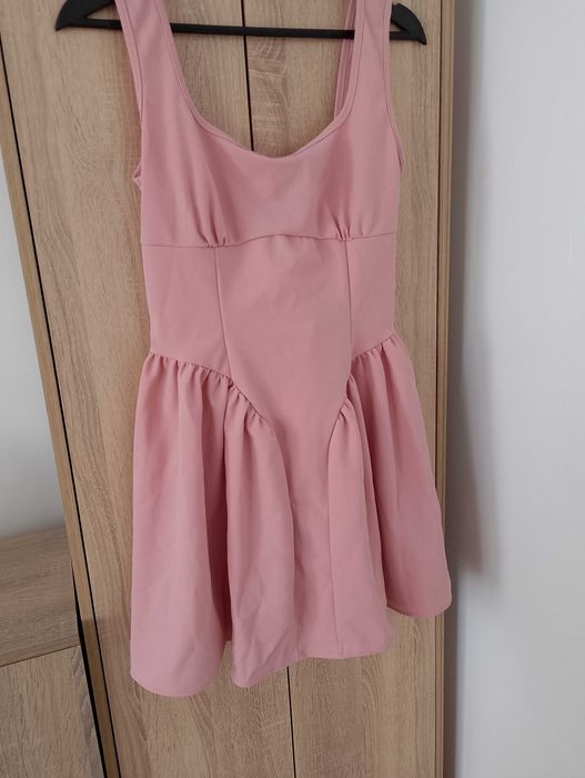 Официална рокля в цвят пудра