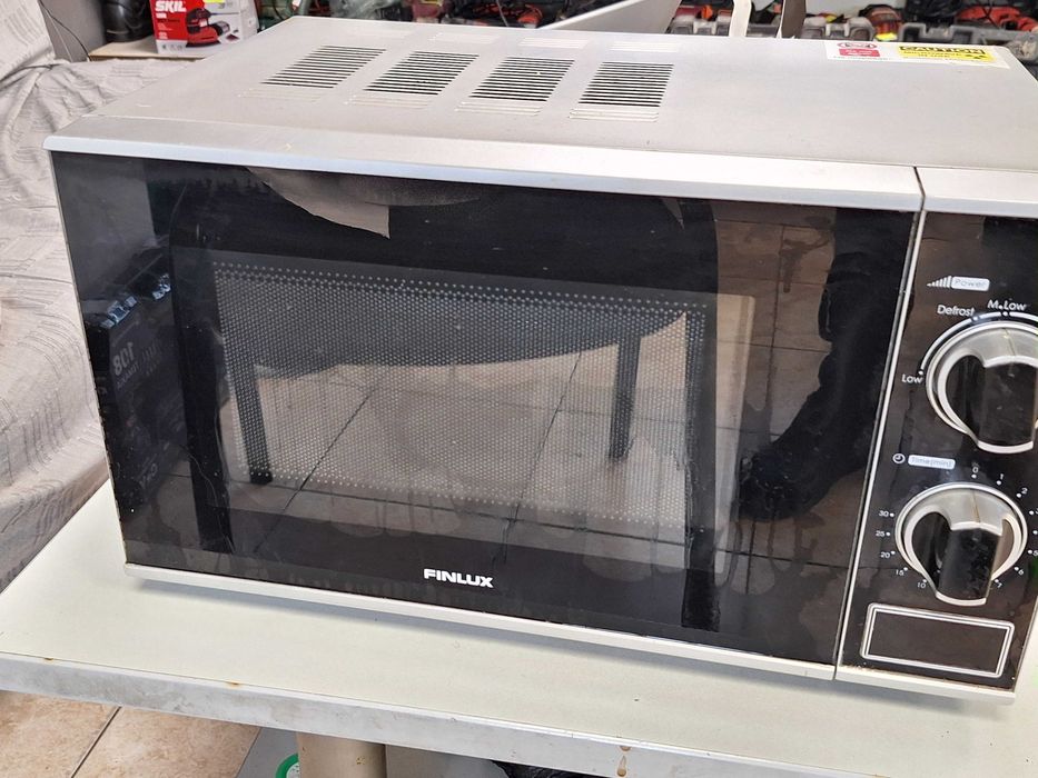 Микровълнова печка Finlux FMO 2062S