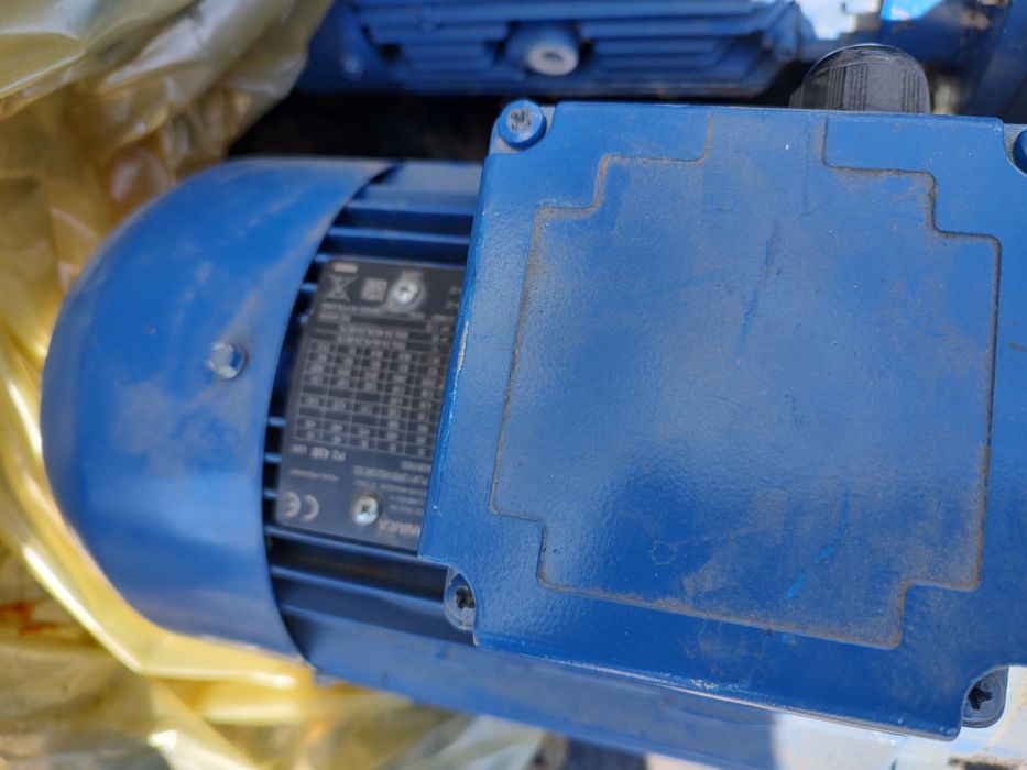 Motor electric 400 v,4 kw