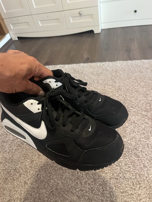 Nike Air Max Ivo-оригинални маратонки