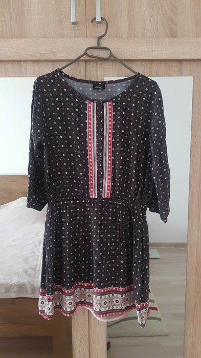 Rochie maro cu imprimeu floral, marimea L