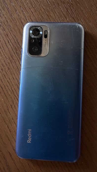 Телефон Redmi note 8 на запчасти
