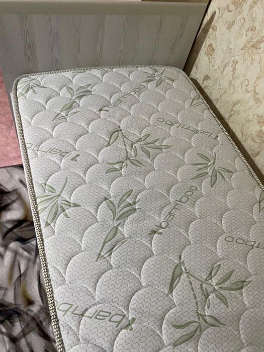 Продам   Кровать