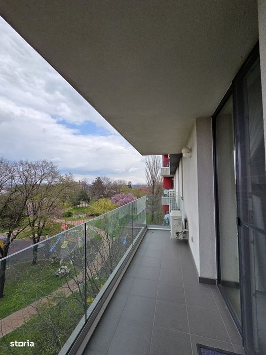 Apartament de vânzare et 3, bloc Libertății, lângă Parcul Libertății