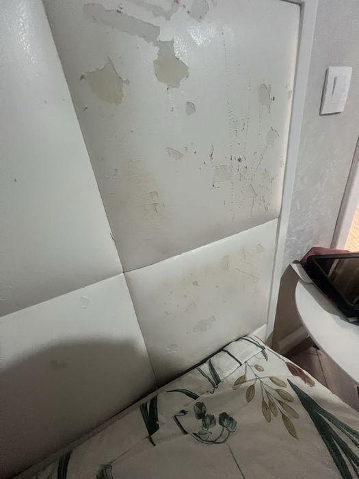 Кровать с матрасом