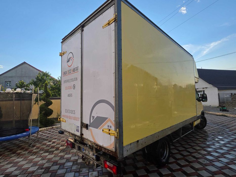 Iveco 35C12 - Carosat Cub Box 23 m³