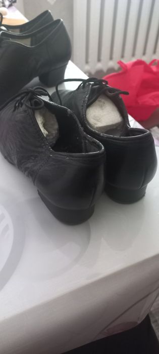продам танцевальные туфли