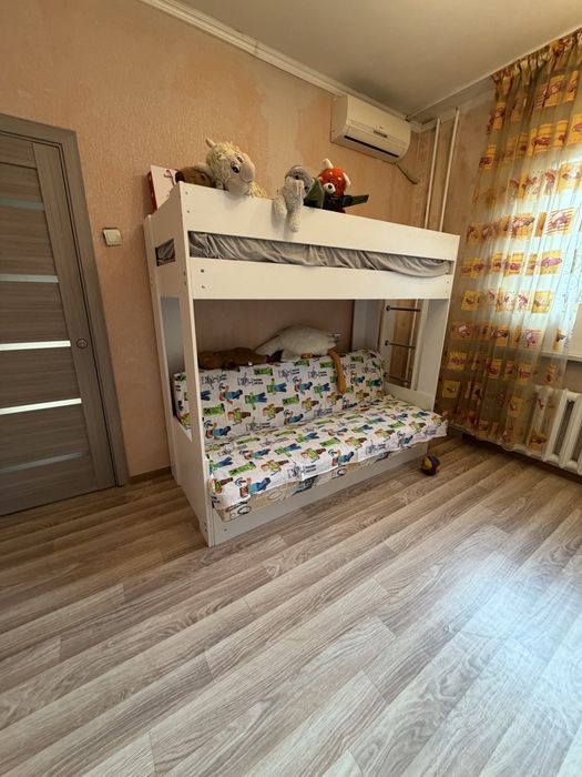 Двух ярусная кровать