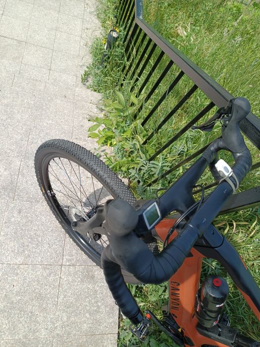 Canyon Grail  In CF7  gravel electrică  Grx