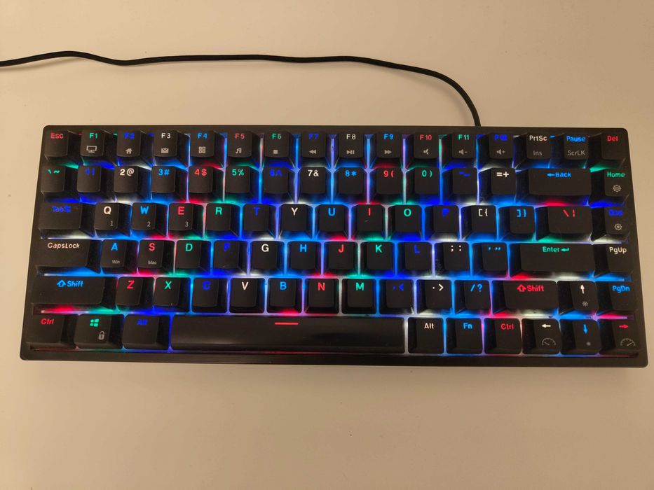 механична клавиатура Royal Kludge RK84