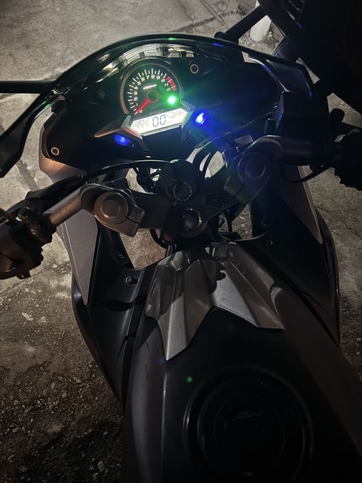 Продаю Racer skyway 300