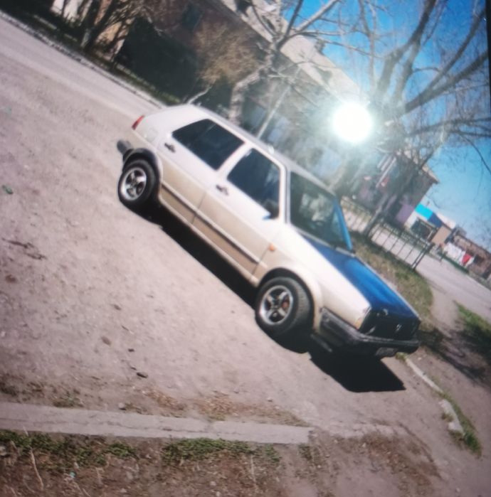 Машина в хорошем состоянии.