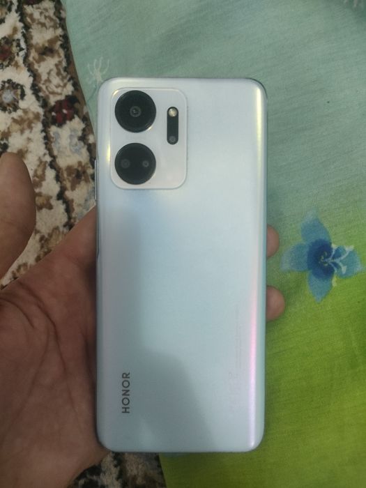 Продам смартфон Хонор  х7а