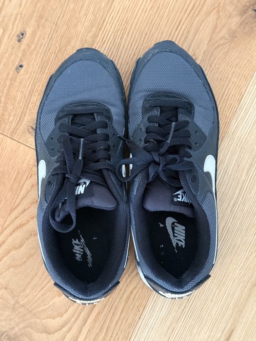 Обувки Nike Air Max 90 - Размер 42