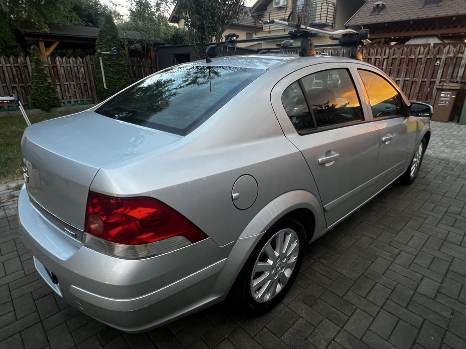 OPEL Astra 2008 — imagine 4