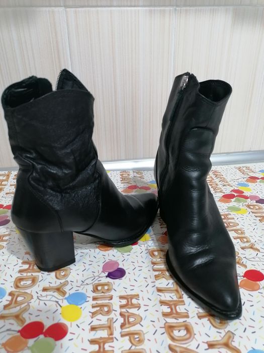 Ciocate piele Zara, marimea 35
