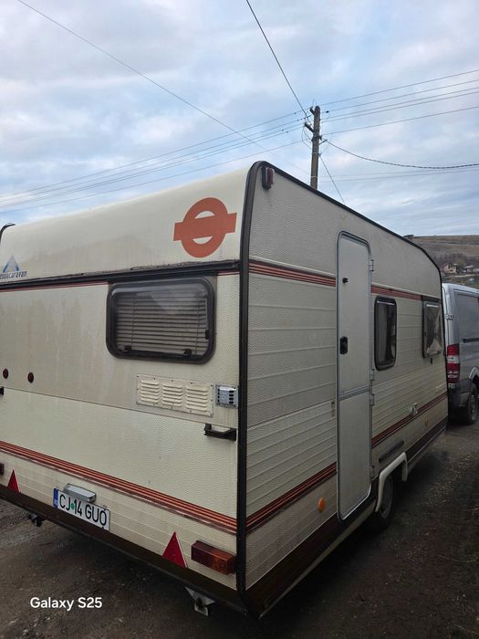 Rulota Adusa din Italia