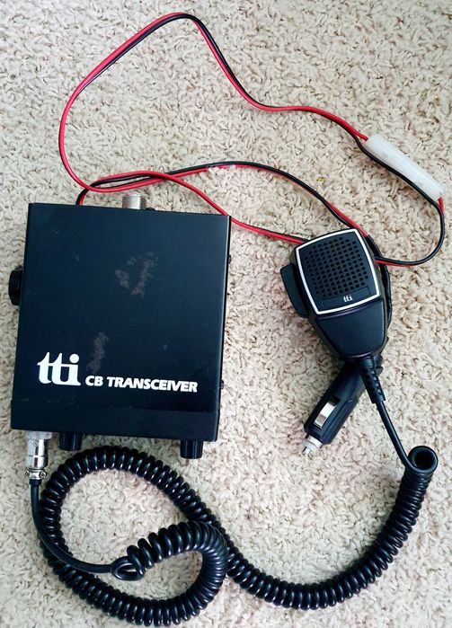 Statie TTi TCB-550, Auto Squelch, lumina albastra, folosita putin,4W cb fm, optional antena magnetica