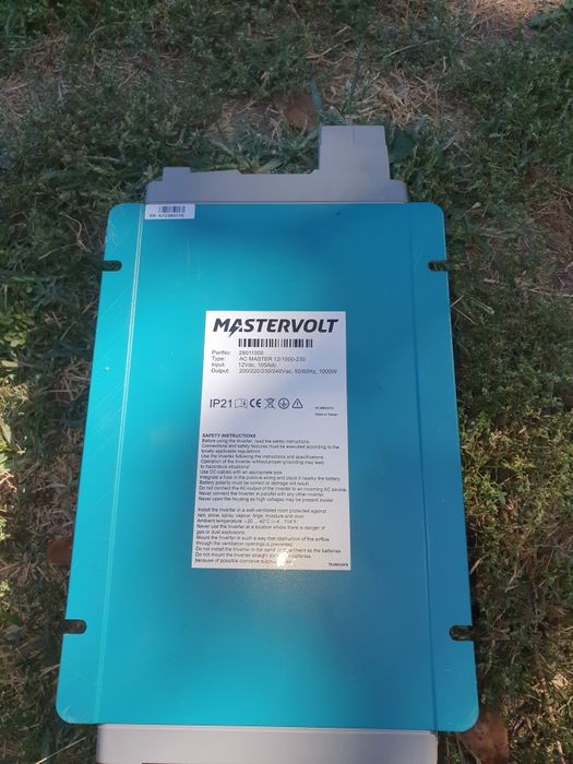 Mastervolt invertor