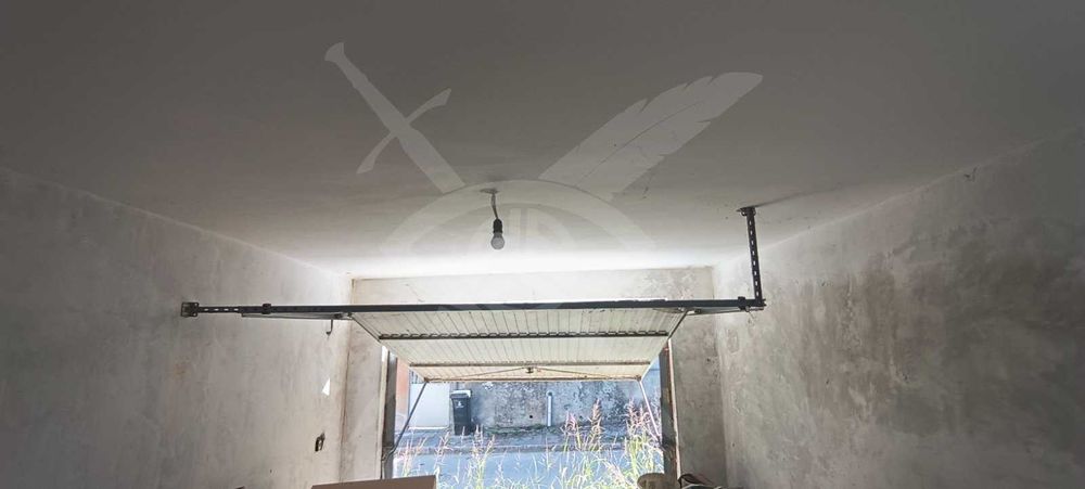 Продава се Къща в София, Хладилника - 350 кв.м за 472 €/кв.м - Снимка #8