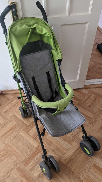 Продам прогулочную коляску трость