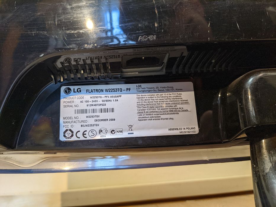 monitor LG 24" funcțional