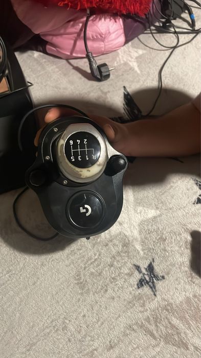 Volan Logitech g29 Citeste descrierea