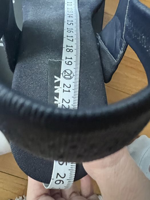 Vand Sandale DKNY, marime 40