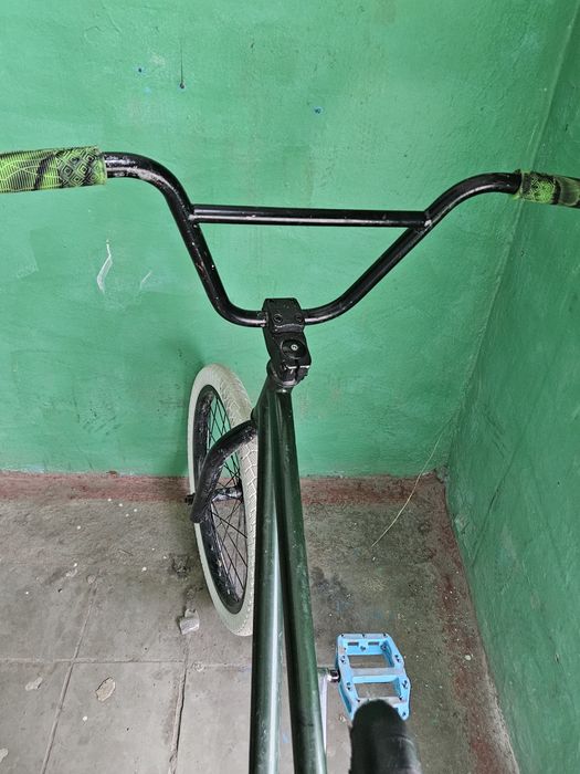 Продам бмх 40000