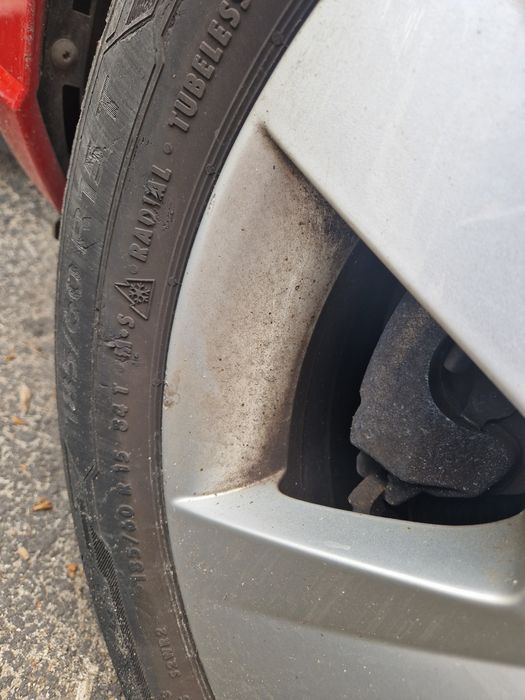 De vanzare 4 anvelope