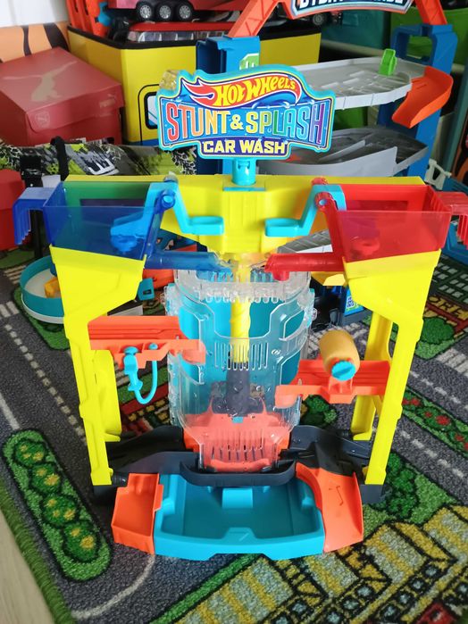 Hot wheels писти