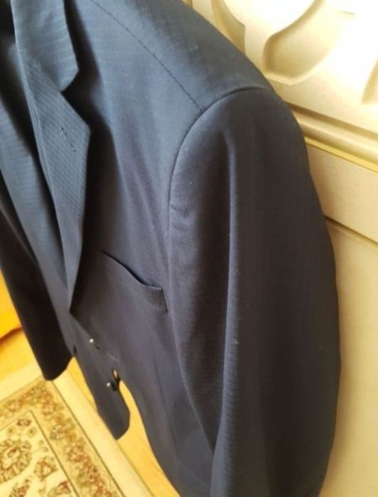 Продам костюм мужской