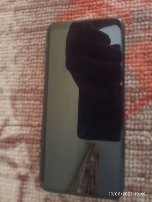 Samsumg a 20 narxi kelishiladi manzil jizzax orqa korpis singan batare