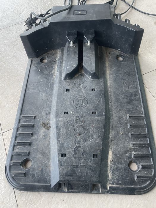 Косачка робот Bosch Indego 400