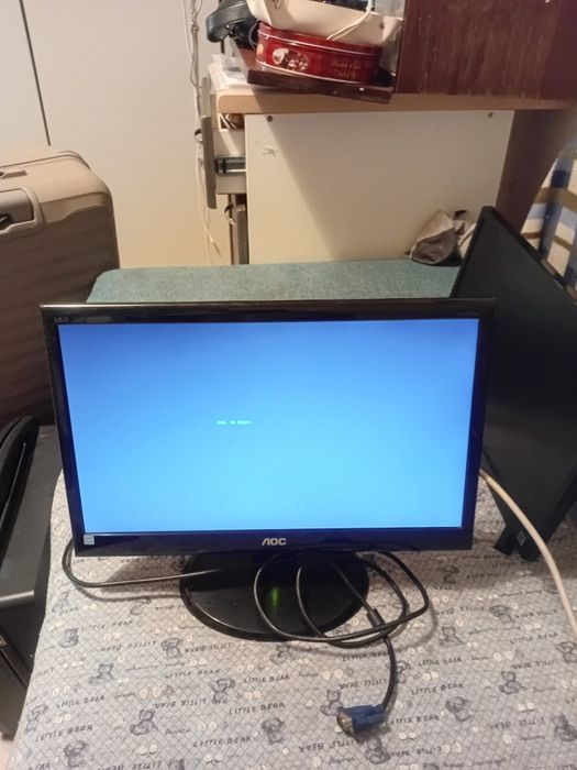 Монитор LOC VGA.