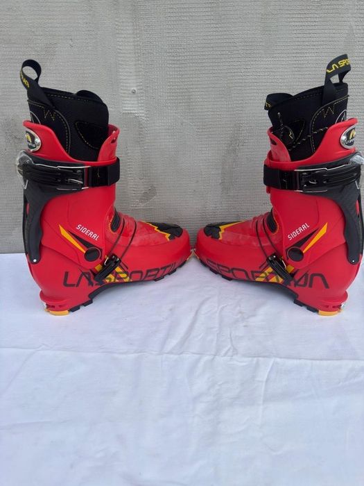 Clapari ski schi tura skimo La Sportiva Sideral Carve marime EUR:46 Mondo:30.0 Flex:90 last:102.5